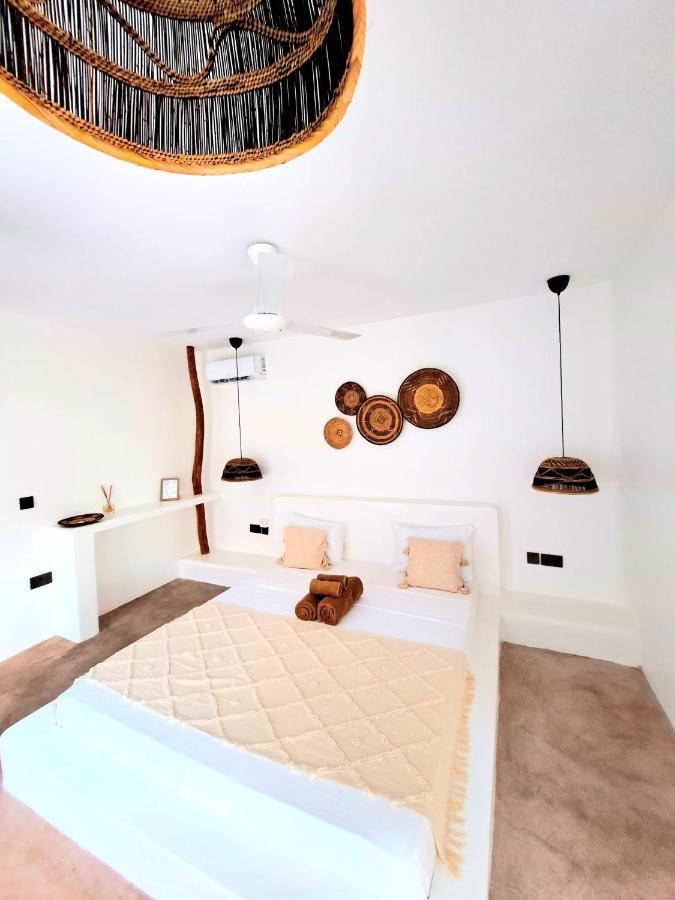 Boho Boutique Hotel - Beachfront , Adults Only , Private Pool Kiwengwa  Bagian luar foto