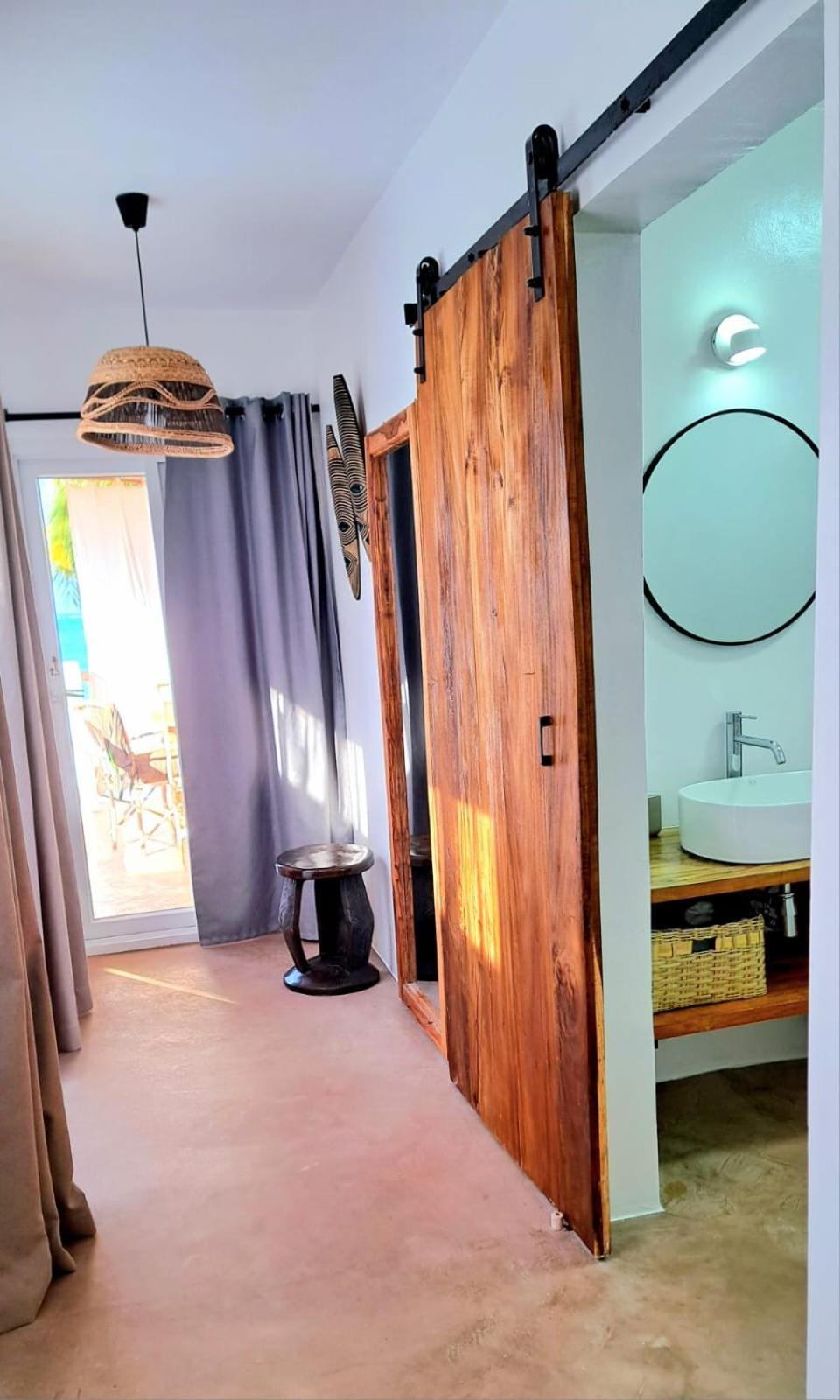 Boho Boutique Hotel - Beachfront , Adults Only , Private Pool Kiwengwa  Bagian luar foto