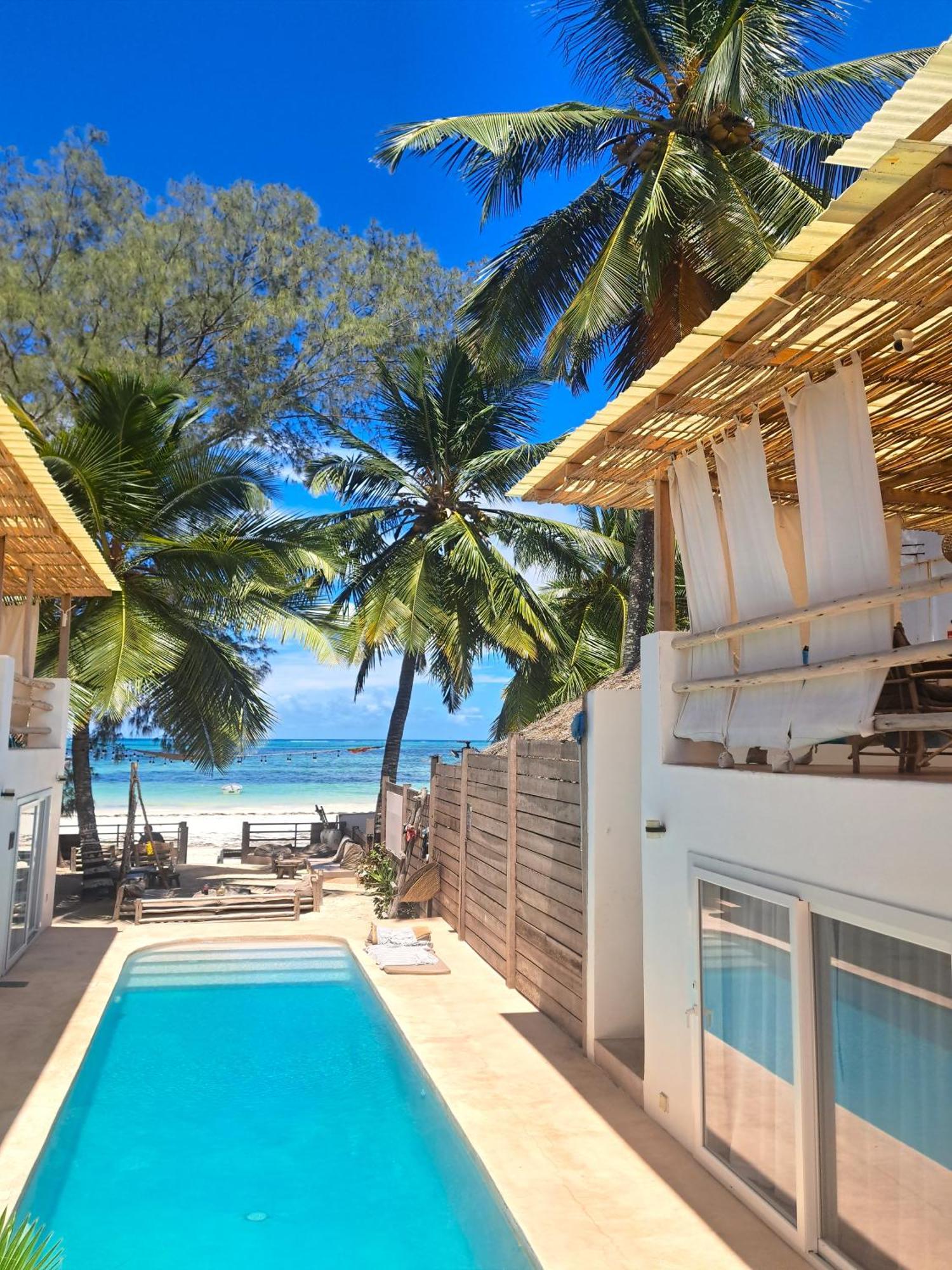 Boho Boutique Hotel - Beachfront , Adults Only , Private Pool Kiwengwa  Bagian luar foto